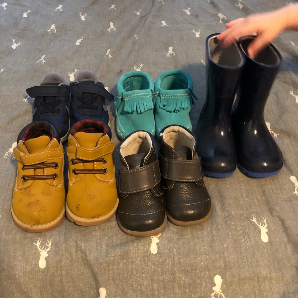 Toddler boys 5/6 shoe bundle